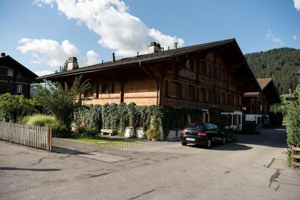Charming Alpine Apartment Gstaad Exterior photo